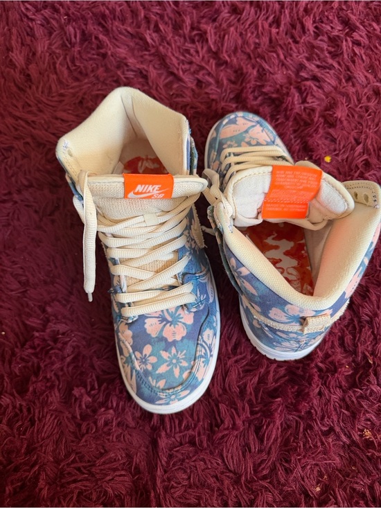 Nike Floral Dunk High Sneakers in Blue, Pink & Cream main image 9